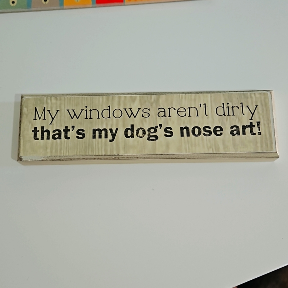 Wooden pet nose art sign